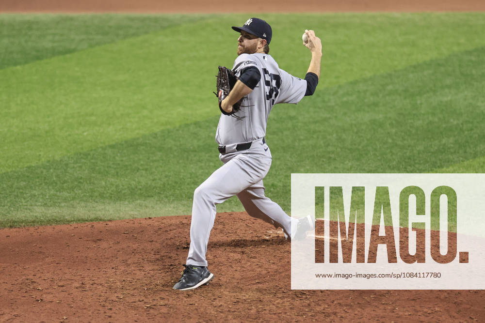 New York Yankees pitcher Paul Blackburn (58) delivers a pitch in the eighth inning of game one of the ALDS for the 2026 MLB, Baseball Herren, USA Playoffs against the Tampa Bay Rays on October 3, 2026 at Tropicana Field. The Rays beat the Yankees 1-0. St. Petersburg USA - ZUMAh180 20261003_zsp_h180_103