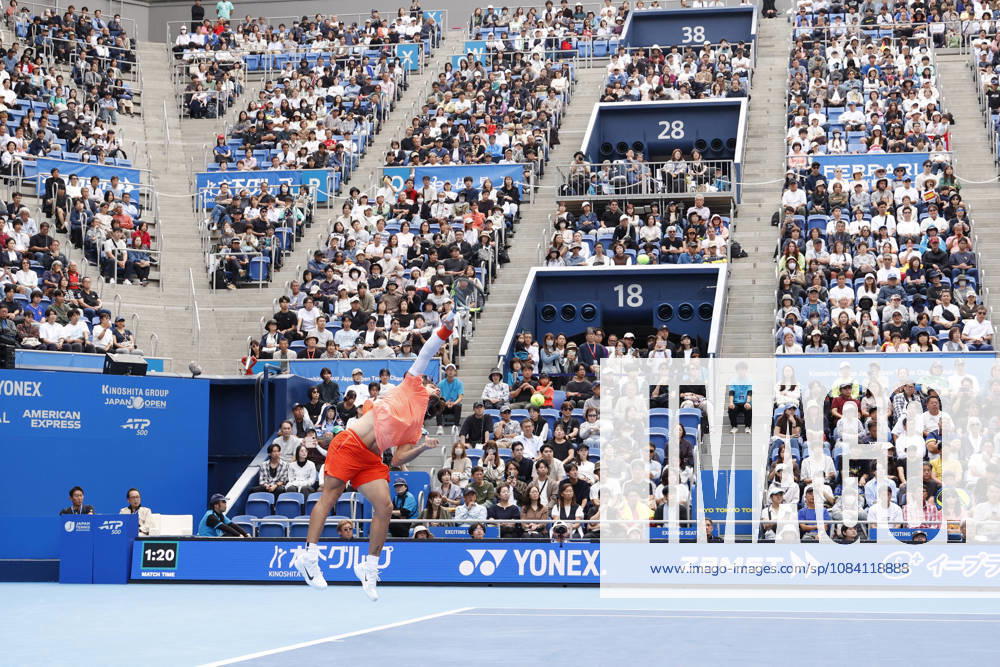Carlos Alcaraz (Spain) serves against Denis Shapovalov (Canada) during their quarterfinal match at the Kinoshita Group Japan Open Tennis Championships at Ariake Colosseum in Tokyo. Shapovalov suffered an injury, forcing him to retire early in the second set. The tournament runs from September 29 to October 6. Alcaraz won 7-6(3), 2-1 Tokyo Japan - ZUMAm191 20261004_aap_m191_062