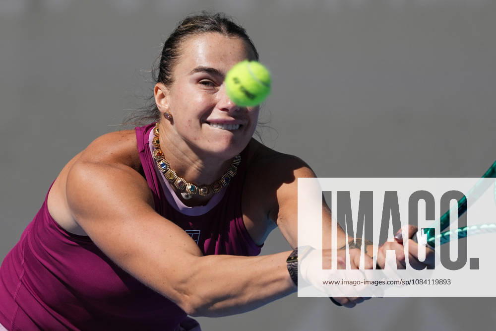 (261004) -- BEIJING, Oct. 4, 2026 -- Aryna Sabalenka competes during the women s singles third round match between Aryna Sabalenka of Belarus and Nikola Bartunkova of the Czech Republic at 2026 China Open tennis tournament in Beijing, China, Oct. 4, 2026. ) (SP)CHINA-BEIJING-TENNIS-CHINA OPEN-WOMEN S SINGLES(CN) JuxHuanzong