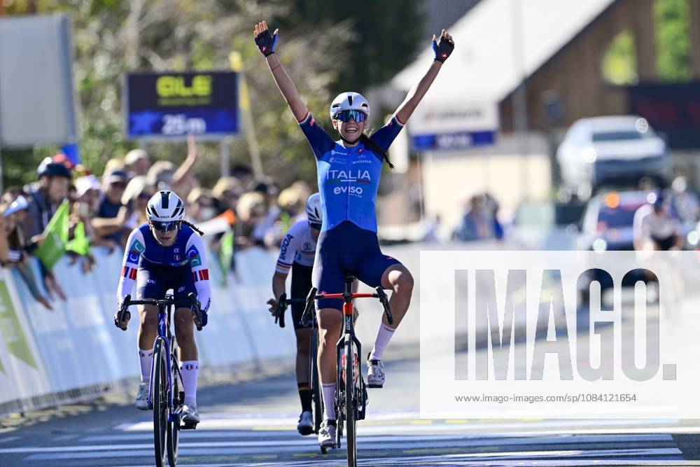 UEC 2026 Road European Championships Ljubljana 04 10 2026 LJUBLJANA, SLOVENIA - OCTOBER 04 : Ballan Azzurra (ITA) wins in front of Lestrade Morgane (FRA) during the Women Junior cycling road race at the 2026 UEC Road European Championships, an UCI Continental Championships cycling race of 66,3 km with start and finish in Sencur on October 4, 2026 in Ljubljana, Slovenia, 04 10 2026 Ljubljana Slovenia