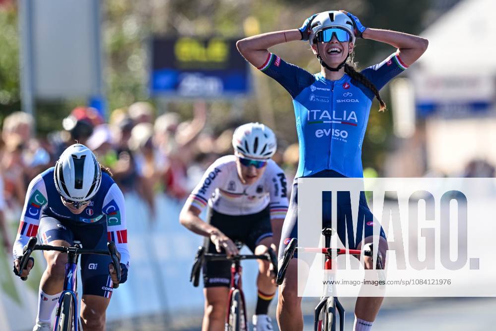 Italian Azzurra Ballan celebrates as she crosses the finish line to win the junior women Road Race race (66,3 km) at the cycling UEC Road European Championships, in Ljubljana, Slovenia Sunday 4 October 2026. The UEC Road European Championships are taking place from 02 to 07 October in Ljubljana, Slovenia. DAVIDxPINTENS x188683251x