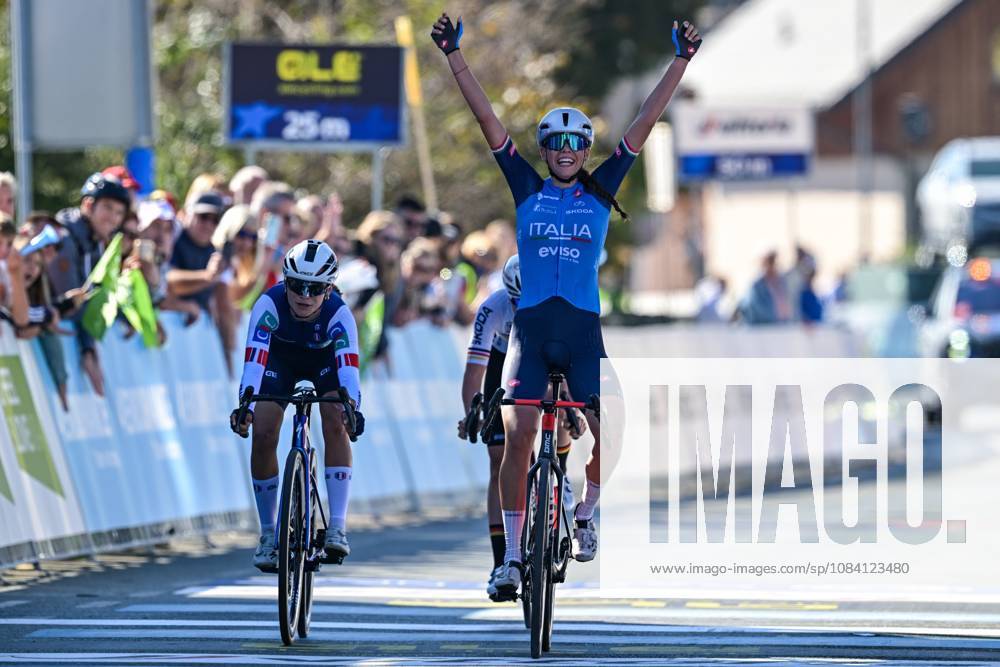 Italian Azzurra Ballan celebrates after winning the junior women Road Race race (66,3 km) at the cycling UEC Road European Championships, in Ljubljana, Slovenia Sunday 4 October 2026. The UEC Road European Championships are taking place from 02 to 07 October in Ljubljana, Slovenia. DAVIDxPINTENS x188684767x