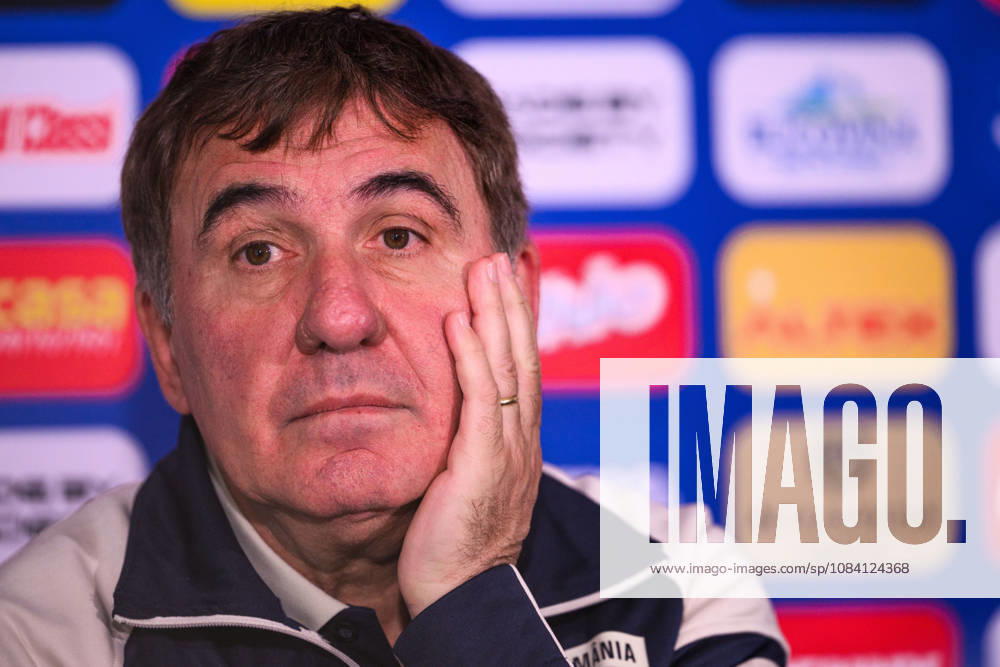 Head coach Gheorghe Hagi of the Romanian men s national football team at a press conference, PK, Pressekonferenz on October 4, 2026 in Bucharest. Photo: Ludvig Thunman BILDBYRAN kod LT LT0825 fotboll football soccer fotball nations league uefa nations league presskonferens press conference rumänien romania bbeng fotboll football soccer fotball nations league uefa nations league presskonferens press conference rumänien romania bbeng