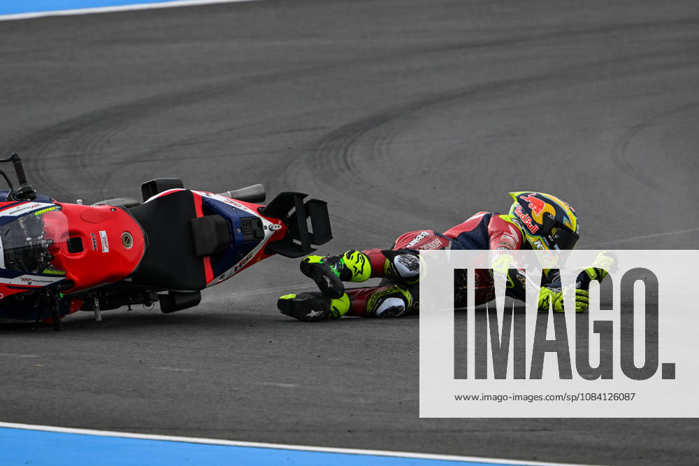 MOTO - MOTO GP - GRAND PRIX OF JAPAN 2026 11 MOREIRA Diogo (bra), Pro Honda LCR, Honda RC213V, action, accident, crash during the 2026 MotoGP Motul Grand Prix of Japan on the Twin Ring Motegi Circuit from October 2 to 4th, At Motegi, Japan - MotegiJapan