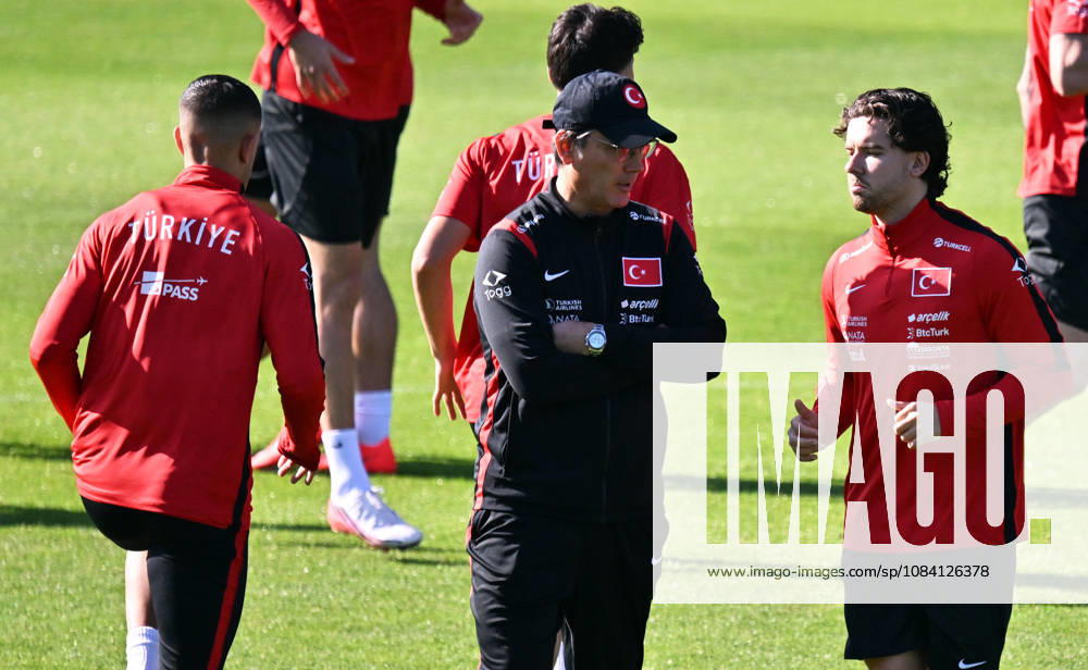Turkish national team, Nationalteam trains in Liege ahead of Italy match LIEGE, BELGIUM - OCTOBER 04: Head coach Vincenzo Montella leads the Turkish National Football Team during their final training session at the SL16 Football Campus ahead of an upcoming match against Italy, in Liege, Belgium on October 04, 2026. Dursun Aydemir Anadolu Liege Belgium. Editorial use only. Please get in touch for any other usage.