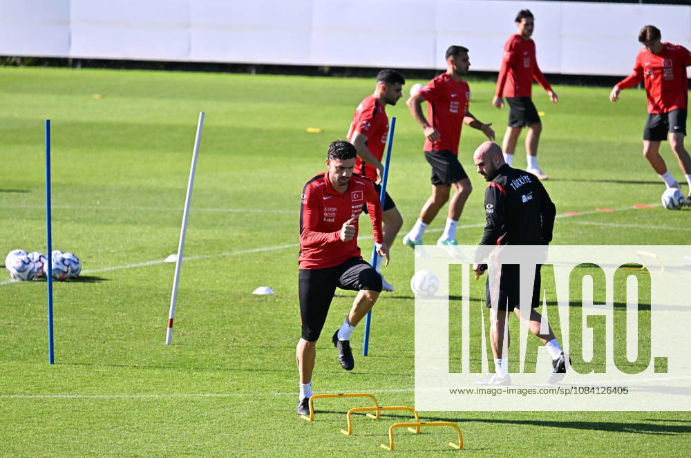 Turkish national team, Nationalteam trains in Liege ahead of Italy match LIEGE, BELGIUM - OCTOBER 04: Head coach Vincenzo Montella leads the Turkish National Football Team during their final training session at the SL16 Football Campus ahead of an upcoming match against Italy, in Liege, Belgium on October 04, 2026. Dursun Aydemir Anadolu Liege Belgium. Editorial use only. Please get in touch for any other usage.