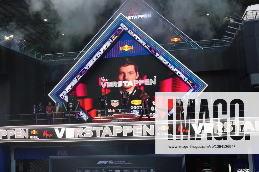 2026 Formula 1 Gulf Air Bahrain Grand Prix 04.10.2026, Sepang International Circuit, Kuala Lumpur, 2026 Formula 1 Gulf Air Bahrain Grand Prix , Podium:, Sieger Max Verstappen (NLD), Oracle Red Bull Racing, 2.Platz für Andrea Kimi Antonelli (ITA), Mercedes-AMG Petronas Formula One Team, 3.Platz für Lewis Hamilton (GBR), Scuderia Ferrari HP Kuala Lumpur Sepang International Circuit Malaysia