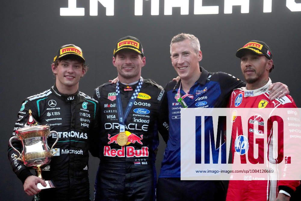 2026 Formula 1 Gulf Air Bahrain Grand Prix 04.10.2026, Sepang International Circuit, Kuala Lumpur, 2026 Formula 1 Gulf Air Bahrain Grand Prix , Podium:, Sieger Max Verstappen (NLD), Oracle Red Bull Racing, 2.Platz für Andrea Kimi Antonelli (ITA), Mercedes-AMG Petronas Formula One Team, 3.Platz für Lewis Hamilton (GBR), Scuderia Ferrari HP Kuala Lumpur Sepang International Circuit Malaysia