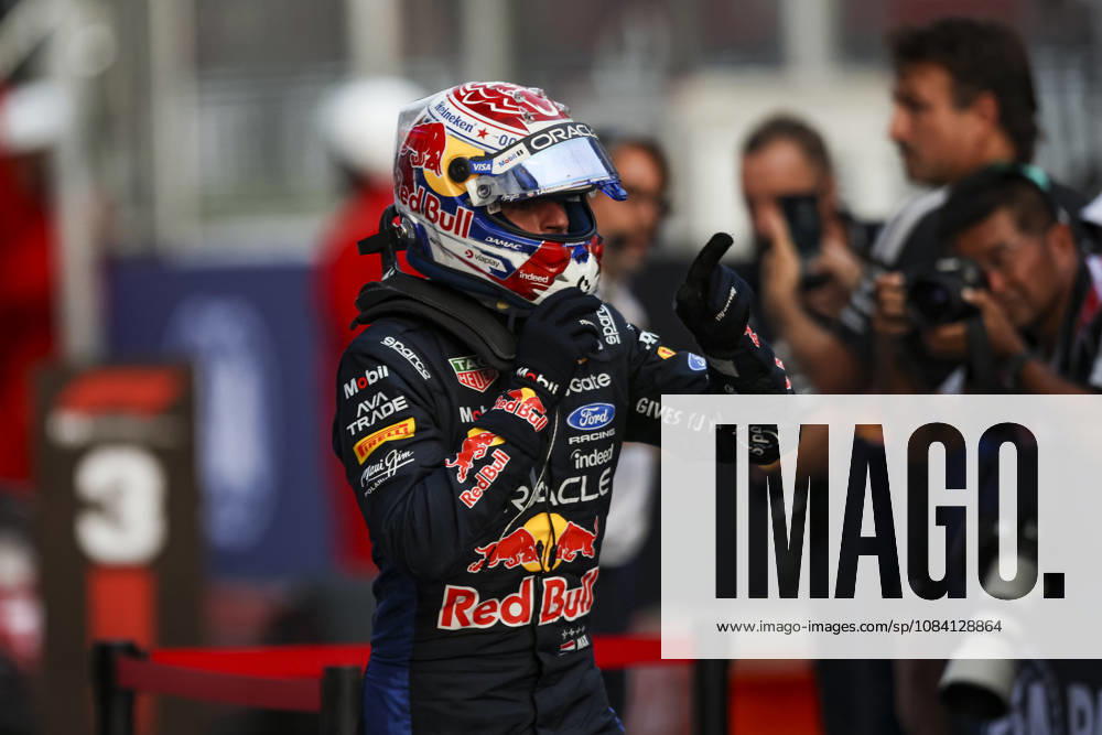 F1 - BAHRAIN GRAND PRIX IN MALAYSIA 2026 VERSTAPPEN Max (nld), Red Bull Racing Ford RB22, portrait celebrates his victory during the 2026 Formula 1 Bahrain Grand Prix in Malaysia, 16th round of the 2026 Formula One World Championship, WM, Weltmeisterschaft from October 2 to 4, 2026 on the Sepang International Circuit, in Sepang, Malaysia - SepangMalaysia