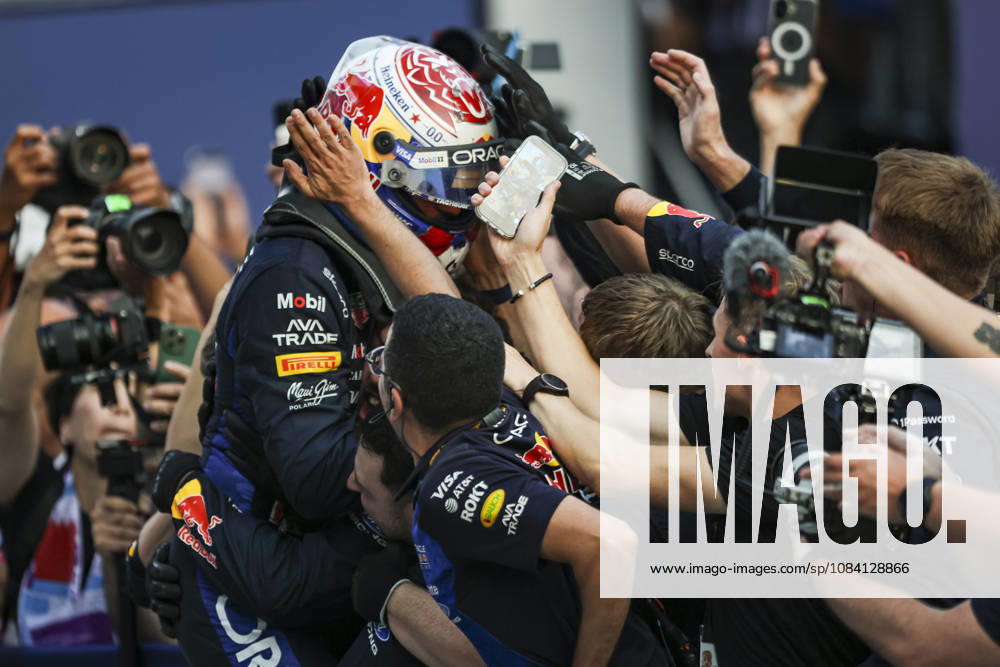 F1 - BAHRAIN GRAND PRIX IN MALAYSIA 2026 VERSTAPPEN Max (nld), Red Bull Racing Ford RB22, portrait celebrates his victory during the 2026 Formula 1 Bahrain Grand Prix in Malaysia, 16th round of the 2026 Formula One World Championship, WM, Weltmeisterschaft from October 2 to 4, 2026 on the Sepang International Circuit, in Sepang, Malaysia - SepangMalaysia