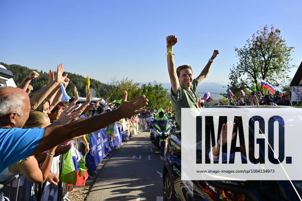 UEC 2026 Road European Championships Ljubljana 04 10 2026 LJUBLJANA, SLOVENIA - OCTOBER 04 : Pogacar Tadej (SLO) greeting the supporters during the Men Elite cycling road race at the 2026 UEC Road European Championships Ljubljana, an UCI Continental Championships cycling race of 196,3 km with start in Ljubljana and finish in Sencur on October 4, 2026 in Ljubljana, Slovenia, 04 10 2026 Ljubljana Slovenia
