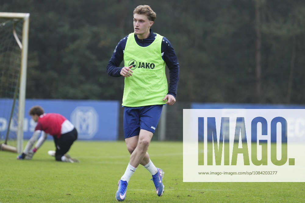 Deutschland: Fussball, Trainingseinheit, 3. Liga, Saison 2026-2027, NVB-Campus, SV Meppen, Dienstag, 06.10.2026, Vormittagstraining: Tony Rölke als Gastspieler beim Meppener Training des Drittligisten