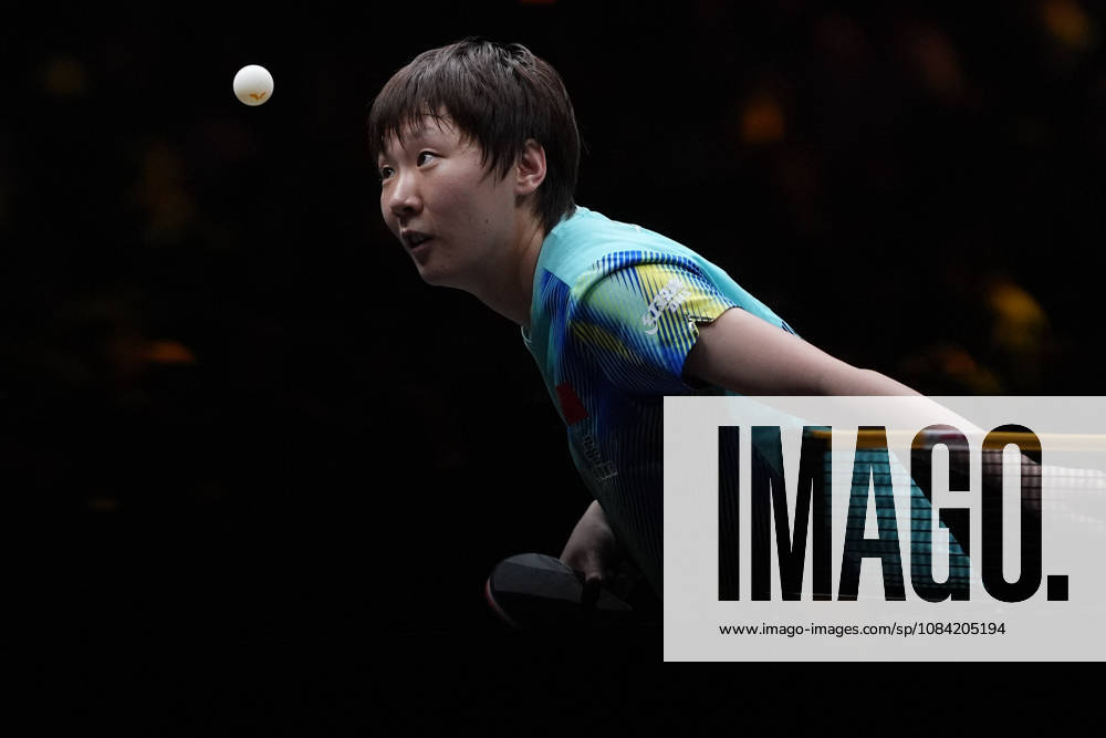 (261006) -- BEIJING, Oct. 6, 2026 -- Wang Manyu of China serves during the women s singles round of 32 match against Manika Batra of India at 2025 World Table tennis, Tischtennis (WTT) China Smash in Beijing, China, Oct. 6, 2026. ) (SP)CHINA-BEIJING-TABLE TENNIS-WTT-CHINA SMASH-WOMEN S SINGLES (CN) XiexHan