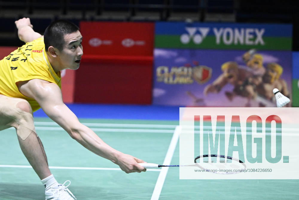 Li Shi Feng of China in action during the badminton Clash of Clans Arctic Open 2026 tournament in Vantaa, Finland on 7th October, 2026. - ANTTI AIMO-KOIVISTO Vantaa Finland 4SluAAiSSu0