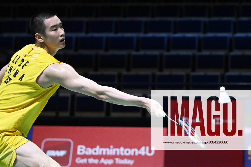 Li Shi Feng of China in action during the badminton Clash of Clans Arctic Open 2026 tournament in Vantaa, Finland on 7th October, 2026. - ANTTI AIMO-KOIVISTO Vantaa Finland z__ZMZS1z5g