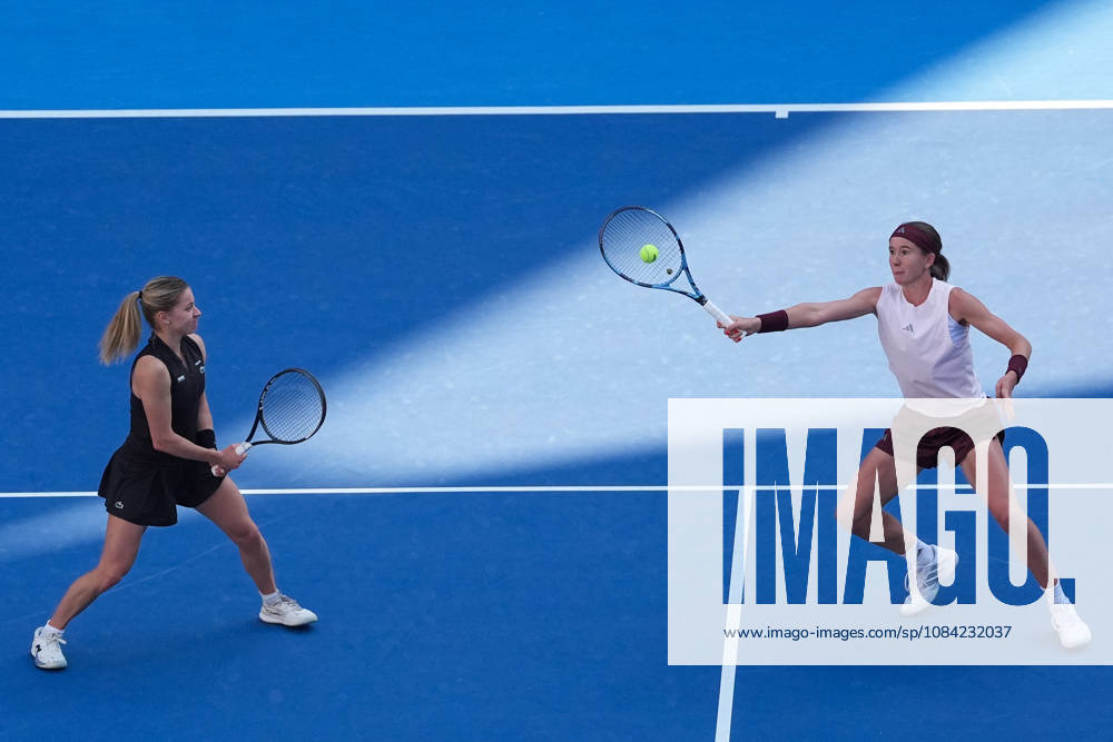 (261007) -- BEIJING, Oct. 7, 2026 -- Nikola Bartunkova(R) Maja Chwalinska compete during the women s doubles round of 16 match between Katerina Siniakova(the Cezch Republic) Zhang Shuai(China) and Nikola Bartunkova(the Cezch Republic) Maja Chwalinska(Poland) at 2026 China Open tennis tournament in Beijing, China, Oct. 7, 2026. ) (SP)CHINA-BEIJING-TENNIS-CHINA OPEN-WOMEN S DOUBLES (CN) JuxHuanzong