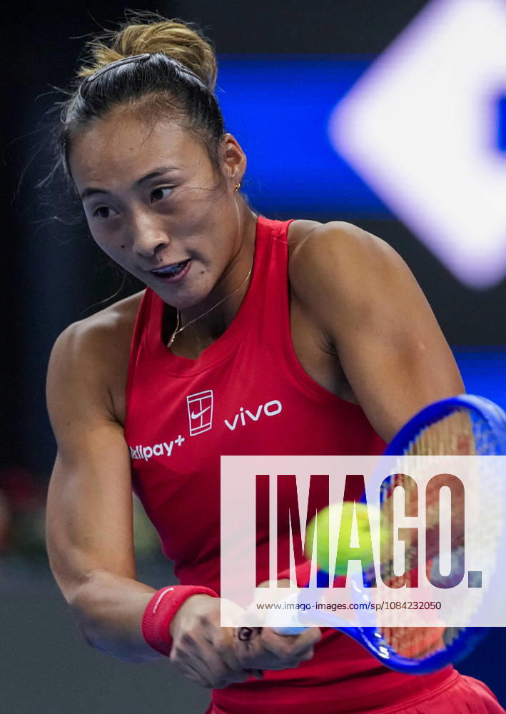 (261007) -- BEIJING, Oct. 7, 2026 -- Zheng Qinwen competes during the women s singles fourth round match between Zheng Qinwen of China and Alina Charaeva of Armenia at 2026 China Open tennis tournament in Beijing, China, Oct. 7, 2026. ) (SP)CHINA-BEIJING-TENNIS-CHINA OPEN-WOMEN S SINGLES (CN) SunxFei