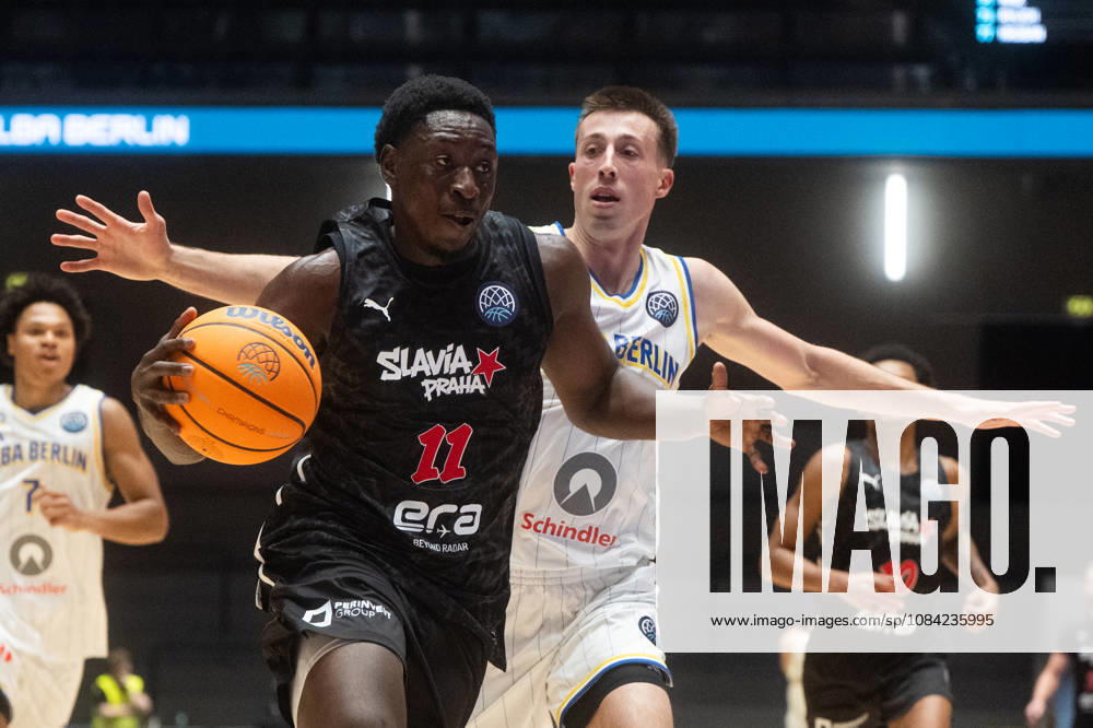Men s basketball Champions League, group G, 1st round, match Slavia Praha NBK and Alba Berlin in Pardubice, Czech Republic, October 7, 2026. Nana Owusu-Anane of Slavia. (CTKxPhoto JosefxVostarek) CTKPhotoP2026100707800 CTKPhotoP2026100707800