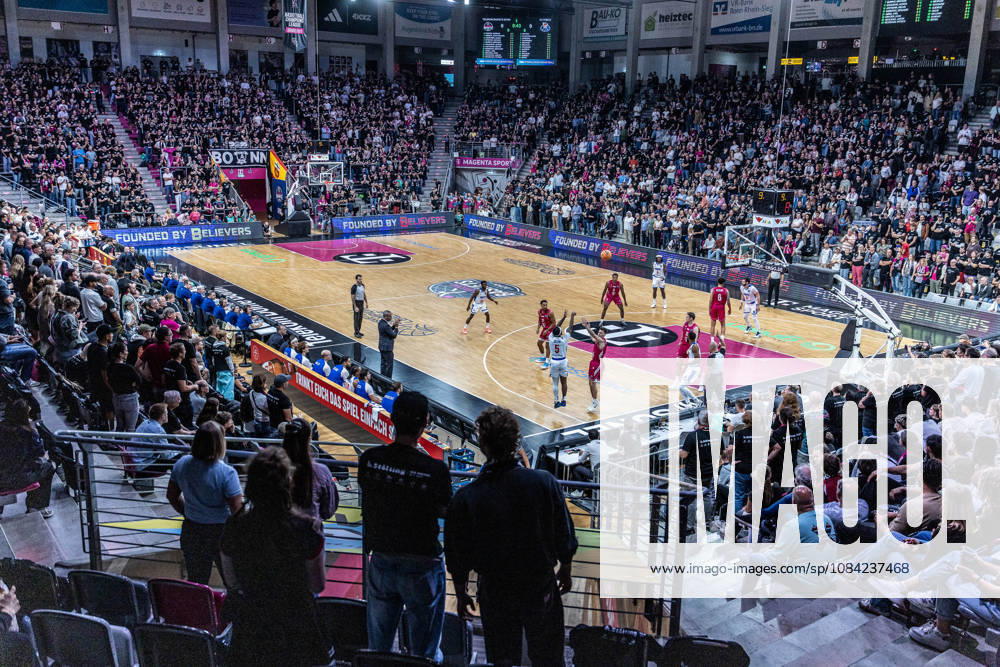 Der Telekom Dome overview Telekom Baskets Bonn vs. FC Porto, Basketball, Basketball Champions League, 01. Spieltag, 2026 2027, 07.10.2026 Telekom Baskets Bonn vs. FC Porto, Basketball, Basketball Champions League, 01. Spieltag, 2026 2027, 07.10.2026 Bonn