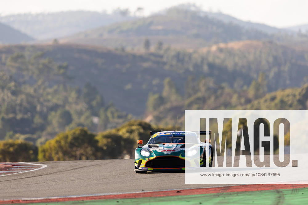 AUTO - MLC 2026 - PORTIMAO 11 COMEAU Antoine (usa), HAYS Nicky (usa), Code Racing Development, Aston Martin Vantage AMR GT3 Evo, GT3, action during the 6th round of the 2026 Michelin Le Mans Cup on the Autodromo Internacional do Algarve from October 8 to 10, 2026 in Portimao, Portugal -