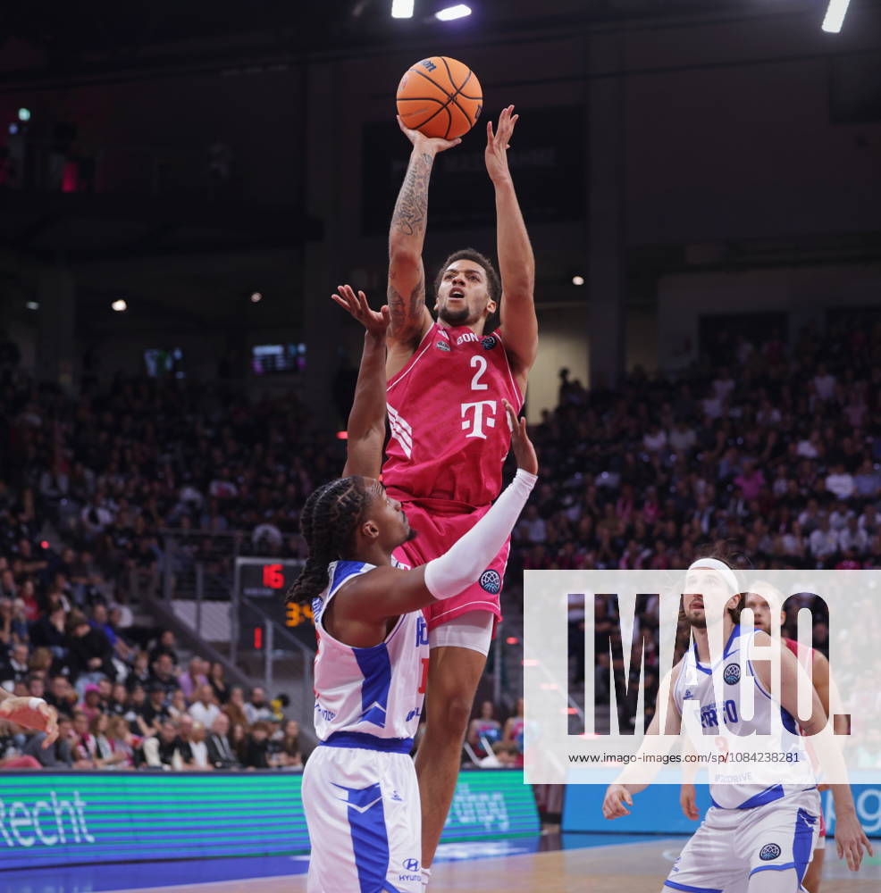 Alijah Comithier Telekom Baskets Bonn vs. FC Porto - Basketball Champions League BCL Foto: Jörn Wolter