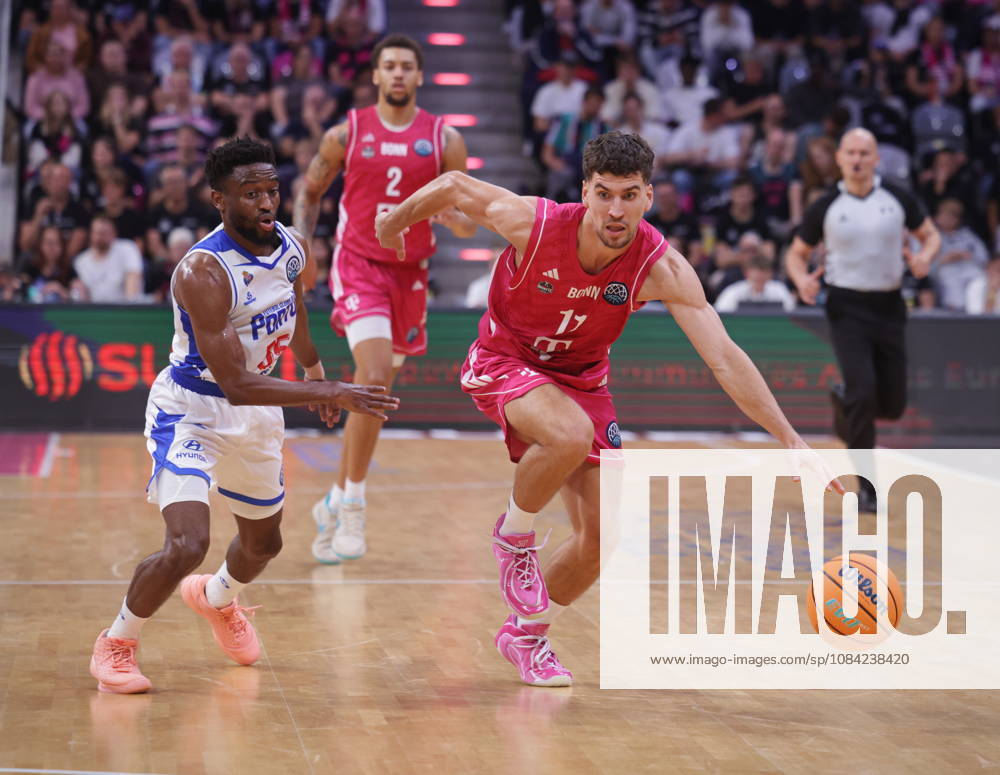 Aleksa Kovacevic Telekom Baskets Bonn vs. FC Porto - Basketball Champions League BCL Foto: Jörn Wolter