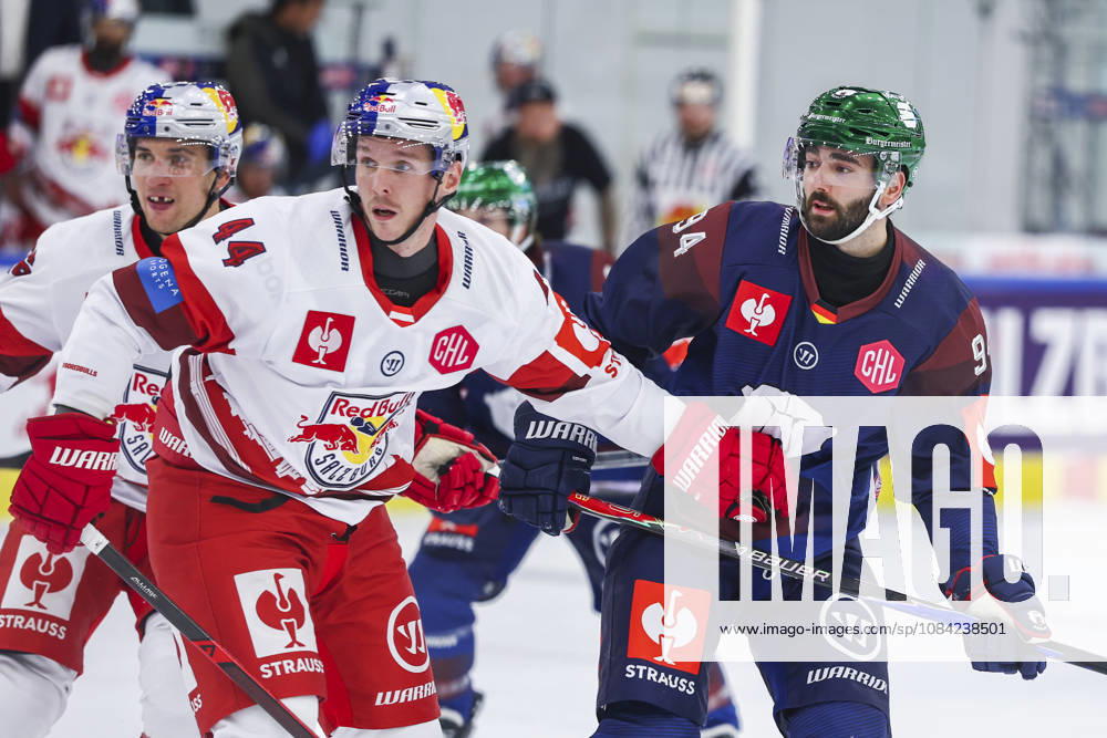 Ice hockey, Eishockey - CHL, EC RBS vs Berlin SALZBURG,AUSTRIA,07.OCT.26 - ICE HOCKEY - CHL, Champions Hockey League, group stage, EC Red Bull Salzburg vs Eisbaeren Berlin. Image shows Olivier Galipeau (EC RBS) and Liam Kirk (Berlin). GEPAxpictures Geieregger