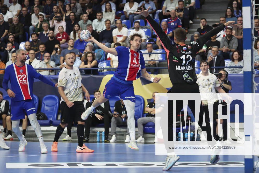 Bjarki Elisson (Paris Saint-Germain) Vs Matevz Mlakar (Celje)