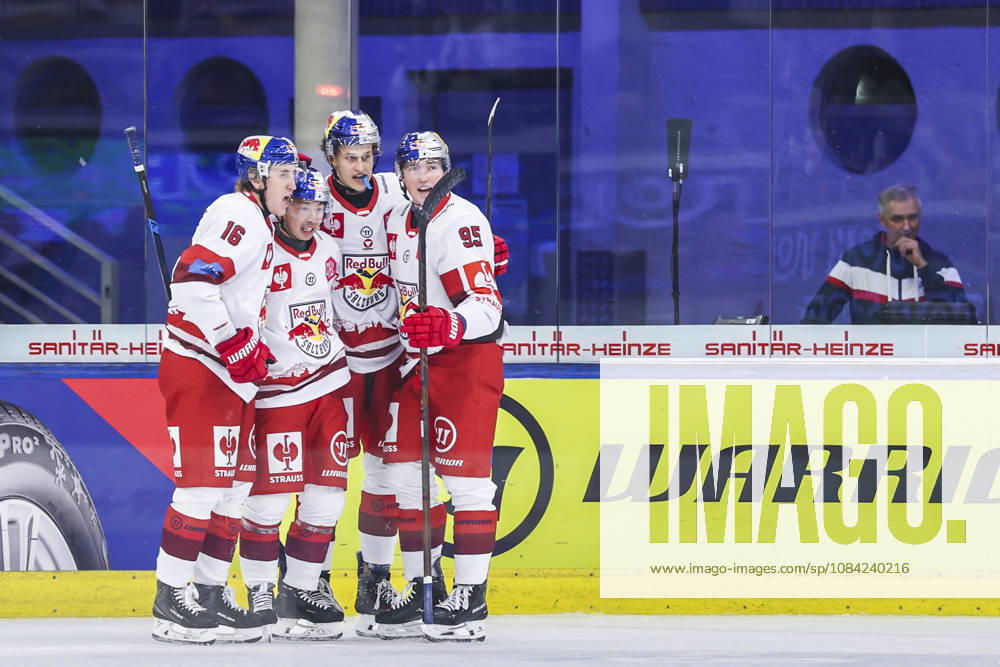 Ice hockey, Eishockey - CHL, EC RBS vs Berlin SALZBURG,AUSTRIA,07.OCT.26 - ICE HOCKEY - CHL, Champions Hockey League, group stage, EC Red Bull Salzburg vs Eisbaeren Berlin. Image shows the rejoicing of scorer Jayden Lee (EC RBS). GEPAxpictures Geieregger