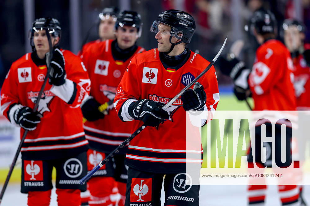 Eishockey, CHL, Kölner Haie - Blue Fox Herning, Champions Hockey League 2026 27, 5. Spieltag, Saison 2026 27, Lanxess-Arena Köln: Abschlussjubel nach dem 3:0 Sieg - Frederik Storm (Koelner Haie 19) Nordrhein-Westfalen Deutschland