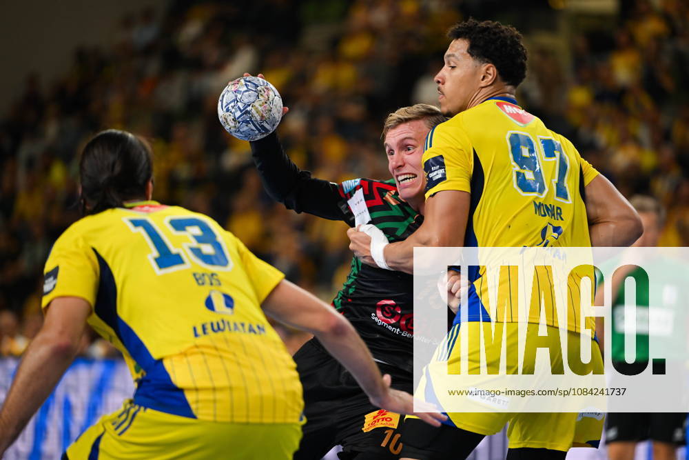 KIELCE 07.10.2026 MECZ 3. KOLEJKA RUNDA WSTEPNA LIGA MISTRZOW PILKA RECZNA MEZCZYZN SEZON 2026 2027 MENS HALDBALL PRELIMINARY ROUND EHF CHAMPIONS LEAGUE SEASON 2026 2027 MATCH: INDUSTRIA KIELCE - SC MAGDEBURG GISLI HORGEIR KRISTJANSSON THEO MONAR FOT. MICHAL TRZPIS 400MM.PL NEWSPIX.PL --- newspix.pl