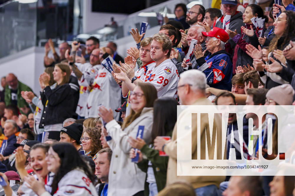 Ice hockey, Eishockey - CHL, EC RBS vs Berlin SALZBURG,AUSTRIA,07.OCT.26 - ICE HOCKEY - CHL, Champions Hockey League, group stage, EC Red Bull Salzburg vs Eisbaeren Berlin. Image shows supporters of EC RBS. GEPAxpictures Geieregger