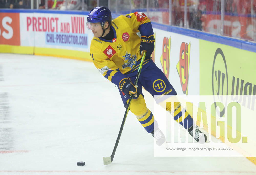Mads Larsen (Herning Blue Fox 41) GER, Koelner Haie vs. Herning Blue Fox, Eishockey, DEL, Spielzeit 2026 2027, 07.10.2026 GER, Koelner Haie vs. Herning Blue Fox, Eishockey, DEL, Spielzeit 2026 2027, 07.10.2026 Deutschland