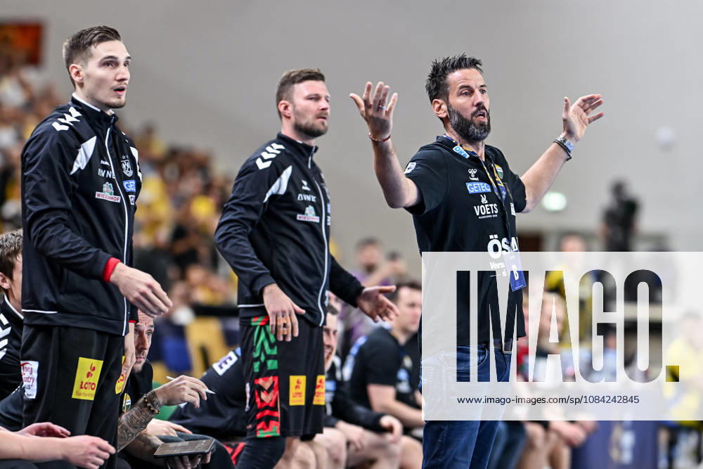 KIELCE UL. BOCZNA ( POLAND ) PILKA RECZNA MEZCZYZN ( HANDBALL MEN S ) LIGA MISTRZOW - FAZA GRUPOWA ( MEN S EHF CHAMPIONS LEAGUE - GROUP PHASE ) MECZ INDUSTRIA KIELCE - SC MAGDEBURG ( GAME ) NZ TRENER ( HEAD COACH ) BENNET WIEGERT FOTO MICHAL STANCZYK CYFRASPORT NEWSPIX.PL --- Newspix.pl 20261007CSMS0016