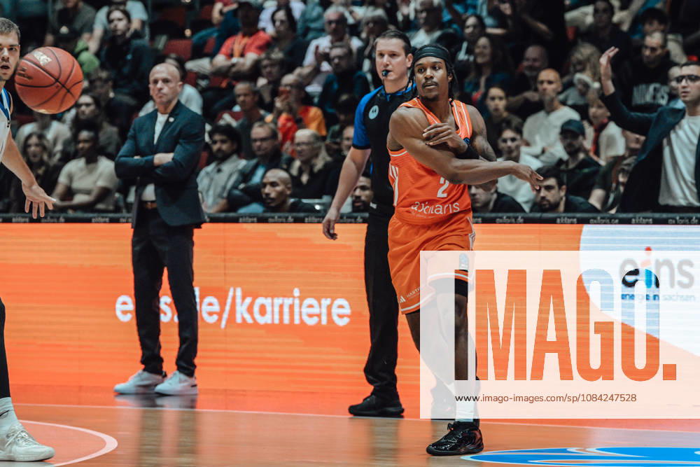 2. Spieltag des Basketball Eurocup Niners Chemnitz - Klaipedos Neptunas 07.10.2026 ab 19.00 Uhr Chemnitz, Chemnitz Arena Im Foto:02 Stefan Smith 2. Spieltag des Basketball Eurocup Niners Chemnitz - Klaipedos Neptunas Chemnitz Sachsen Deutschland