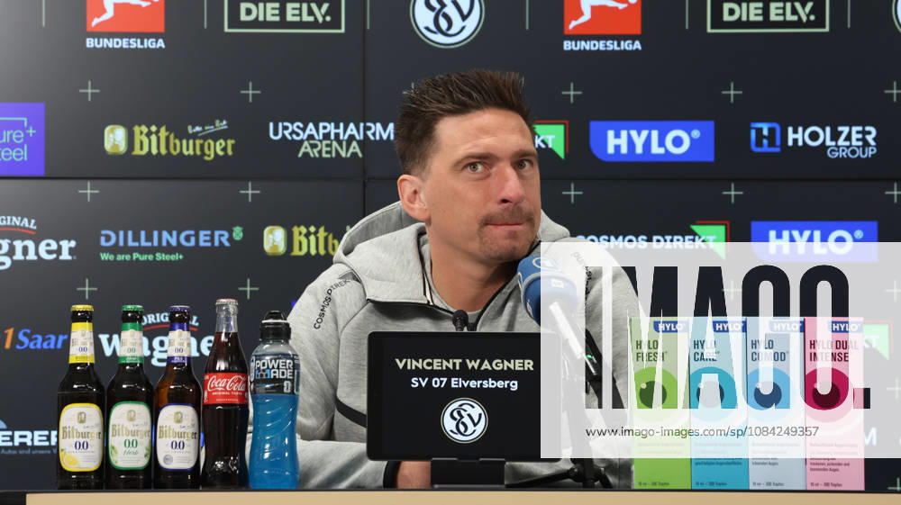 Fussball 1.Bundesliga , SV Elversberg - Pressekonferenz mit Vincent Wagner v.l. Vincent Wagner Trainer (SV 07 Elversberg) Elversberg