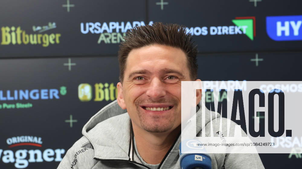 Fussball 1.Bundesliga , SV Elversberg - Pressekonferenz mit Vincent Wagner v.l. Vincent Wagner Trainer (SV 07 Elversberg) Elversberg