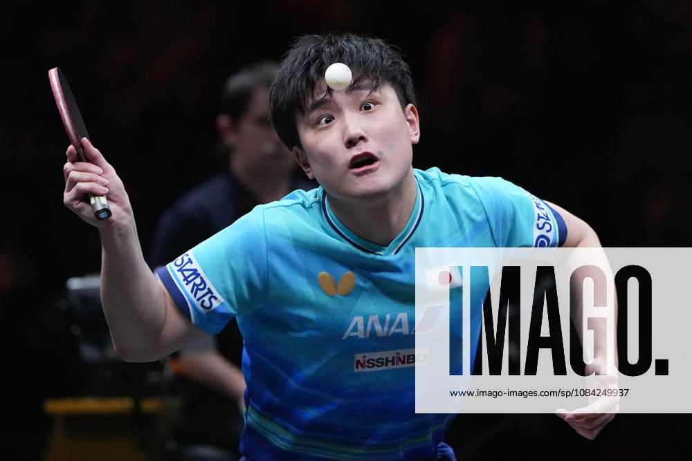 (261008) -- BEIJING, Oct. 8, 2026 -- Harimoto Tomokazu of Japan serves during the men s singles round of 16 match between Zhou Qihao of China and Harimoto Tomokazu of Japan at 2026 World Table tennis, Tischtennis (WTT) China Smash in Beijing, China, Oct. 8, 2026. ) (SP)CHINA-BEIJING-TABLE TENNIS-WTT-CHINA SMASH-MEN S SINGLES (CN) JuxHuanzong