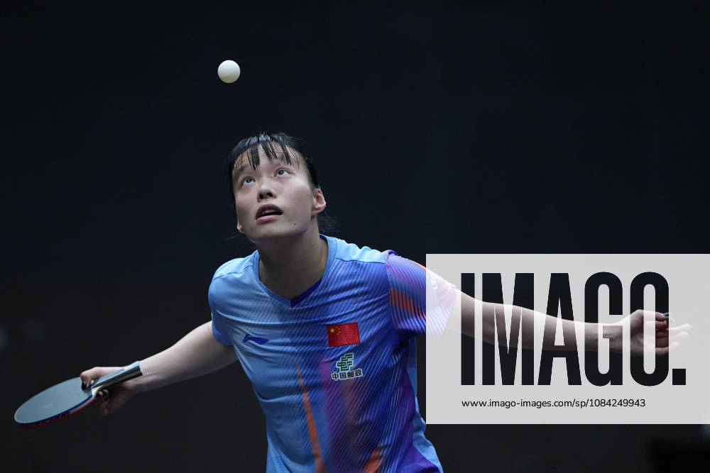 (261008) -- BEIJING, Oct. 8, 2026 -- Shi Xunyao of China serves during the women s singles round of 16 match between Wang Manyu of China and Shi Xunyao of China at 2026 World Table tennis, Tischtennis (WTT) China Smash in Beijing, China, Oct. 8, 2026. ) (SP)CHINA-BEIJING-TABLE TENNIS-WTT-CHINA SMASH-WOMEN S SINGLES (CN) JuxHuanzong