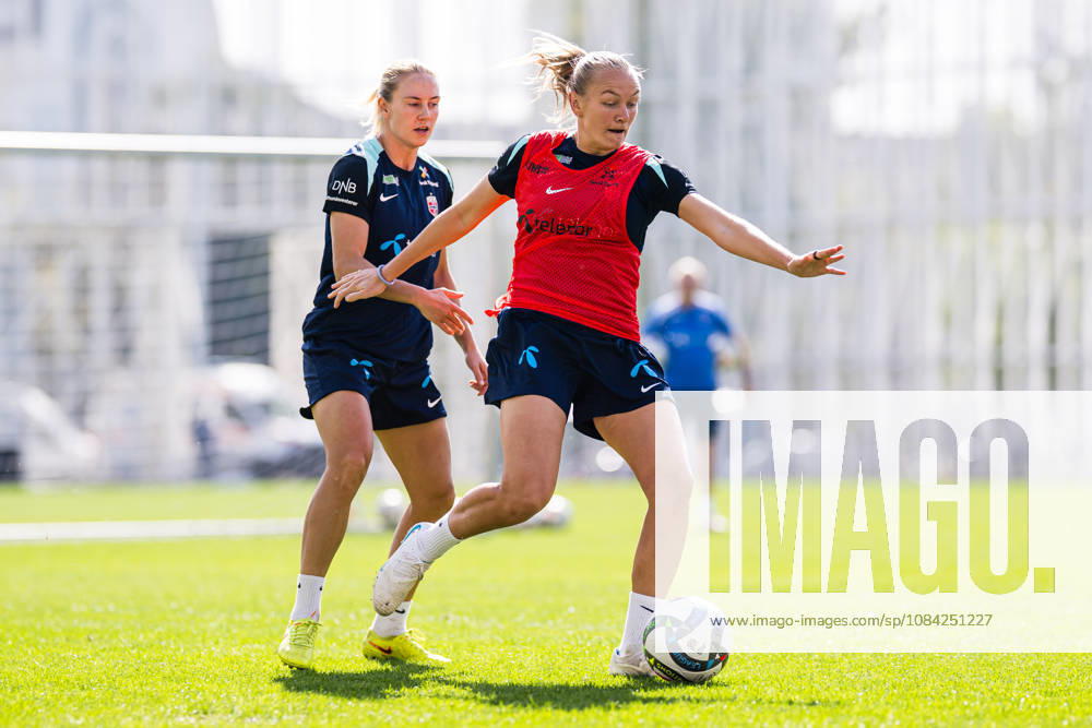 Frida Maanum of the Norwegian womens national football team during a training session on October 8, 2026 in Bucharest. Photo: Marius Simensen BILDBYRAN Cop 238 bbeng dam fifa women s world cup qualifier football fotball fotboll norge norway practice soccer training trening träning