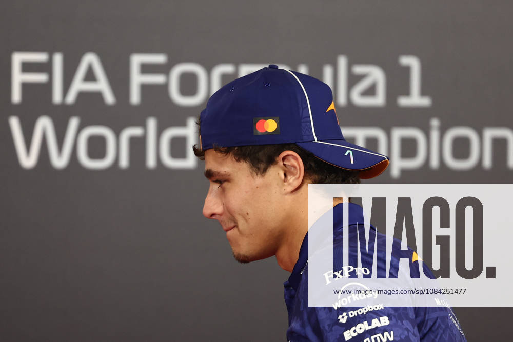 F1 Singapore Grand Prix 2026 Previews Lando Norris of McLaren during the press conference, PK, Pressekonferenz ahead of the Formula 1 Singapore Grand Prix at Marina Bay Street Circuit in Singapore on October 8, 2026. Singapore Singapore