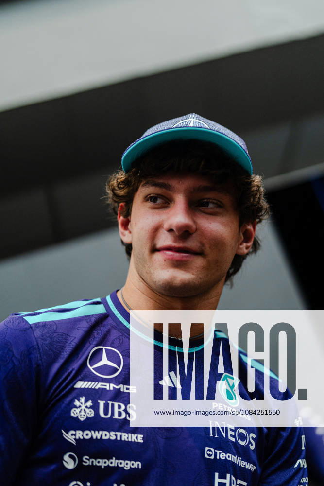 2026 Formula 1 Singapore - Media Day ANDREA KIMI ANTONELLI (ITA) of Mercedes-AMG PETRONAS Formula One Team Media Day on Thursday during the 2026 FORMULA 1 SINGAPORE AIRLINES SINGAPORE GRAND PRIX 2026 at MARINA BAY STREET CIRCUIT SINGAPORE on October 8, 2026. Photo by Tan Jun Da ABACAPRESS.COM Singapore Singapore