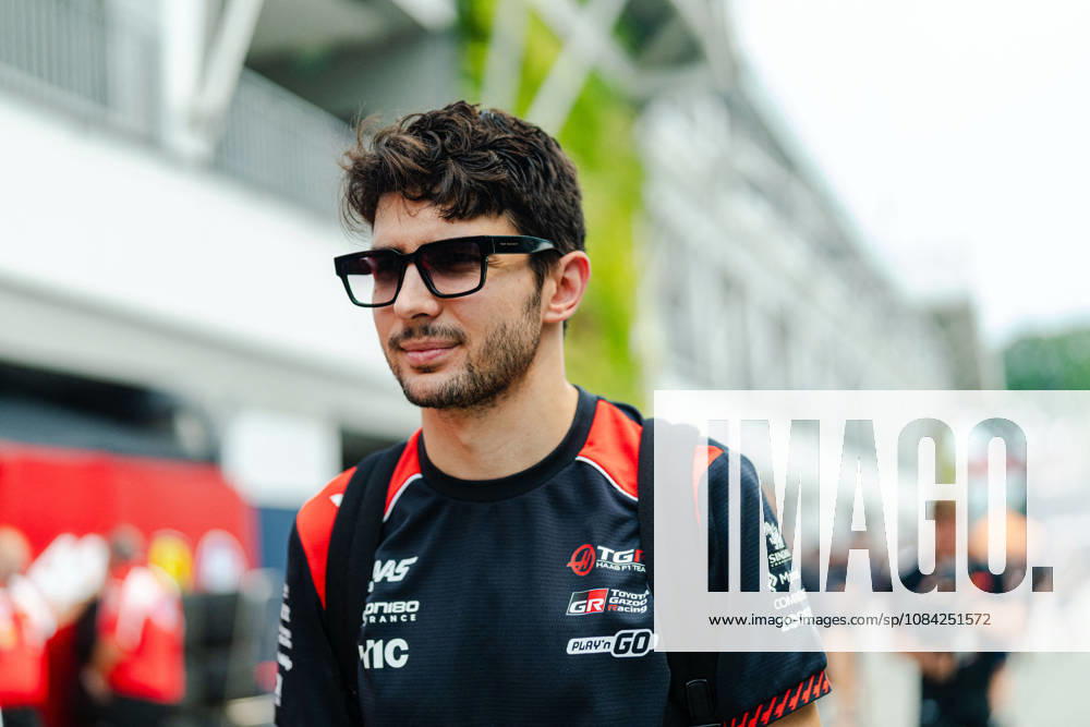 2026 Formula 1 Singapore - Media Day ESTEBAN OCON (FRA) of TGR Haas F1 TeamMedia Day on Thursday during the 2026 FORMULA 1 SINGAPORE AIRLINES SINGAPORE GRAND PRIX 2026 at MARINA BAY STREET CIRCUIT SINGAPORE on October 8, 2026. Photo by Tan Jun Da ABACAPRESS.COM Singapore Singapore