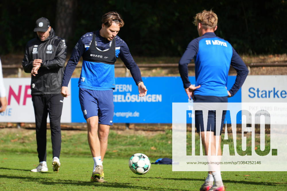 Deutschland: Fussball, Trainingseinheit, 3. Liga, Saison 2026-2027, NVB-Campus B-Platz Hänsch-Arena, SV Meppen, Donnerstag, 08.10.2026, Vormittagstraining: Luis Sprekelmeyer (SV Meppen, 19)