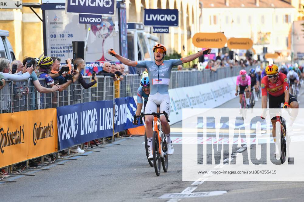 IPA89433033 - Dorian Godon (FRA) during Il Gran Piemonte 2026, a Road cycling, Rad, Radsport, Strasse race in Aqui Terme, Italy, on October 8, 2026
