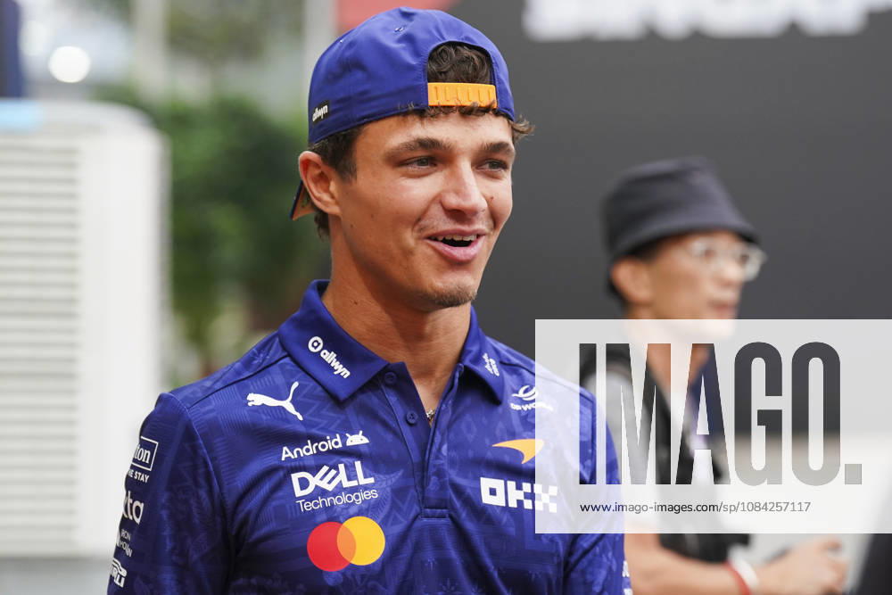 FORMULA 1 SINGAPORE AIRLINES SINGAPORE GRAND PRIX 2026 Lando Norris (GBR) 1 McLaren in the paddock during the Formula 1 Singapore Airlines Singapore Grand Prix 2026, Round 17 of the 2026 Formula 1 World Championship, WM, Weltmeisterschaft from 9th - 11th October 2026 at the Marina Bay Street Circuit, Singapore. Credit: Robbie Hoad Every Second Media Editorial use only. All images are copyright Every Second Media Limited. No images may be reproduced without prior permission.