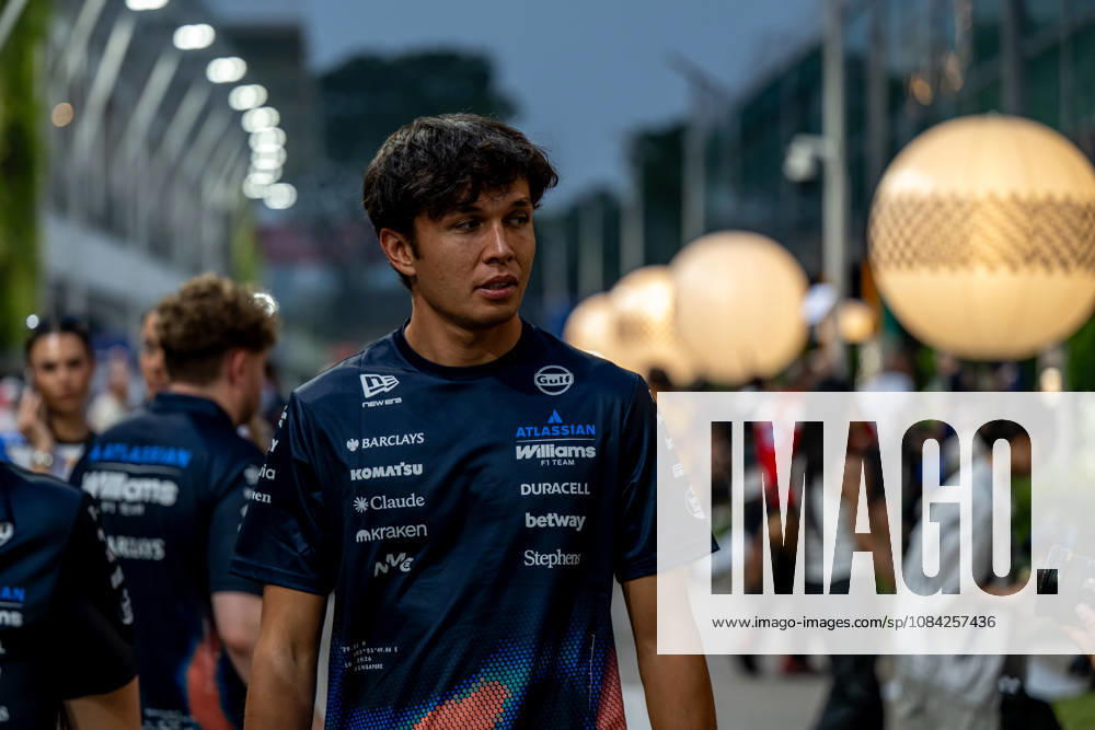 MARINA BAY, SINGAPORE: Alex Albon, racing for the Williams Racing team during the 2026 Formula 1 Singapore Grand Prix at the Marina Bay Street Circuit in Marina Bay, Singapore