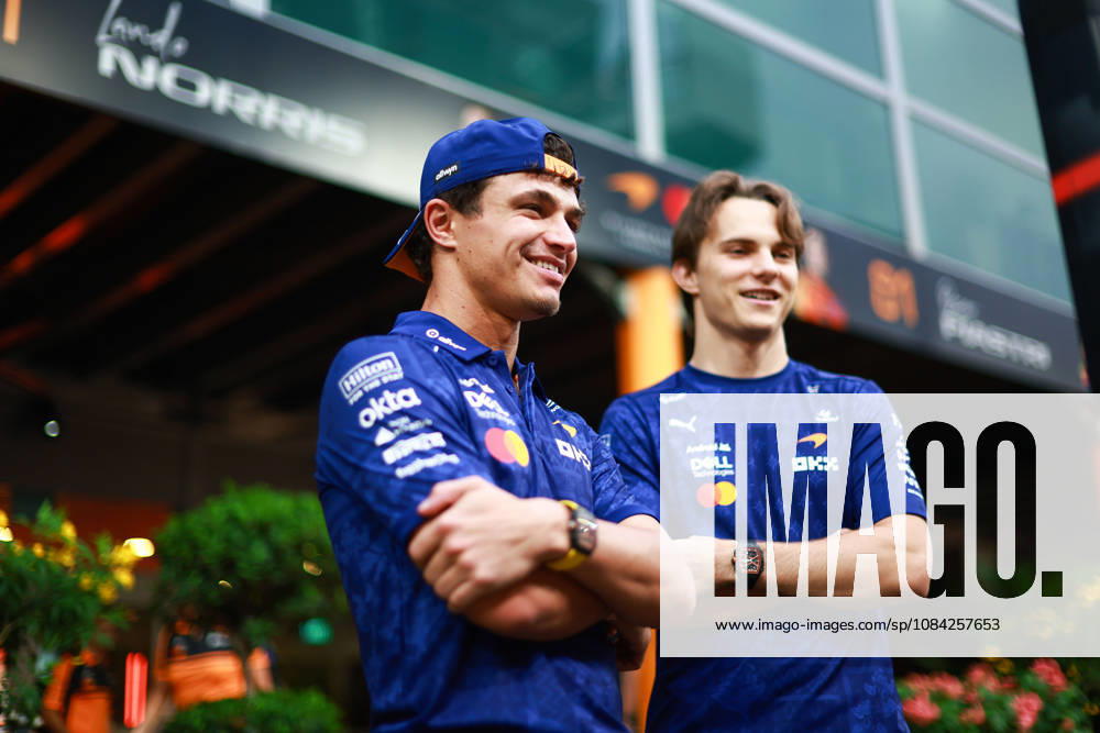 F1 - SINGAPORE GRAND PRIX 2026 NORRIS Lando (gbr), McLaren F1 Team MCL40, portrait during the 2026 Formula 1 Singapore Grand Prix, 17th round of the 2026 Formula One World Championship, WM, Weltmeisterschaft from October 9 to 11, 2026 on the Marina Bay Street Circuit, in Singapore, Singapore - SingaporeSingapore