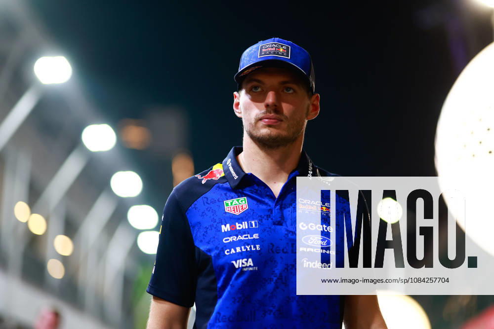 F1 - SINGAPORE GRAND PRIX 2026 VERSTAPPEN Max (nld), Red Bull Racing Ford RB22, portrait during the 2026 Formula 1 Singapore Grand Prix, 17th round of the 2026 Formula One World Championship, WM, Weltmeisterschaft from October 9 to 11, 2026 on the Marina Bay Street Circuit, in Singapore, Singapore - SingaporeSingapore