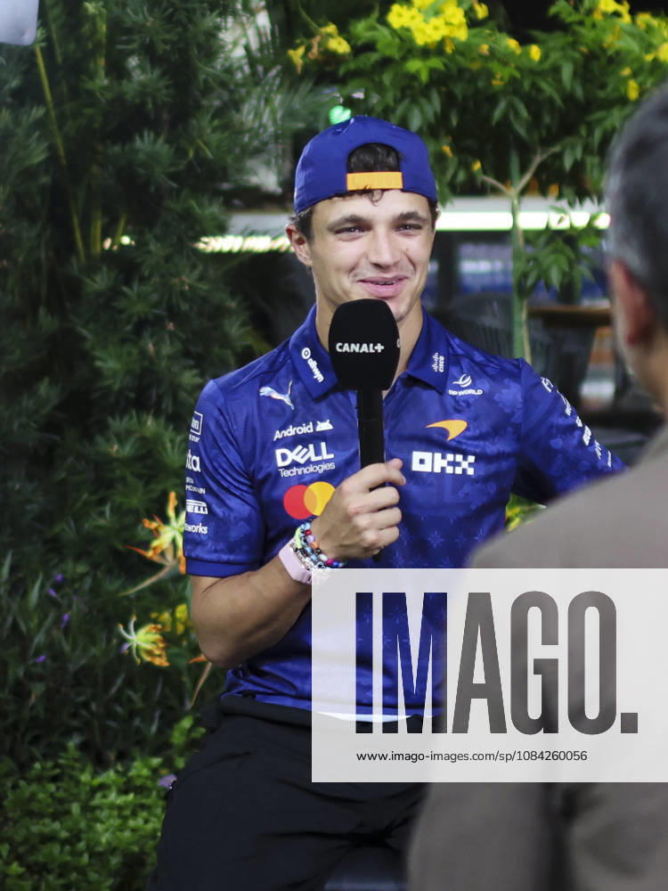 LANDO NORRIS of McLaren Mastercard F1 Team speaks to the media during an interview outside the team s hospitality area in the paddock ahead of the 2026 Formula 1 Singapore Grand Prix at Marina Bay Street Circuit in Singapore. 2026 Singapore Grand Prix - ZUMAh201 20261008_zsp_h201_036